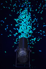 Confetti canon glow in the dark confetti